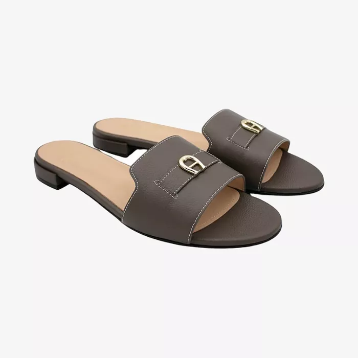Aigner صندل أرييل 1 إيه — عرض 1