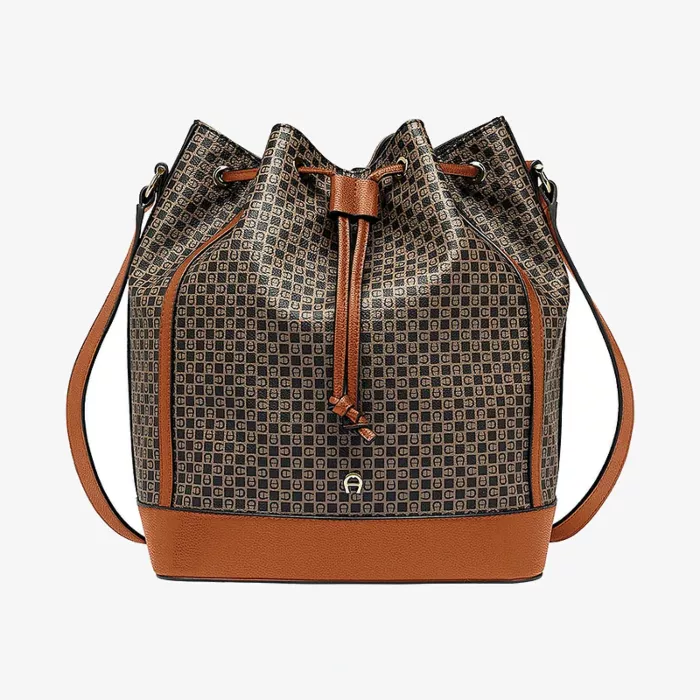 Aigner آدريا دادينو — عرض 1