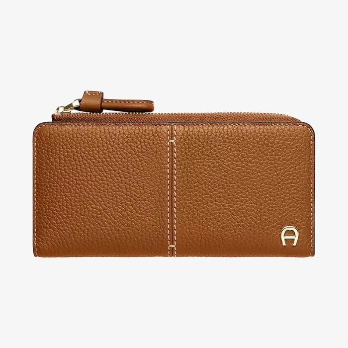 Aigner Ambra Wallet — view 1