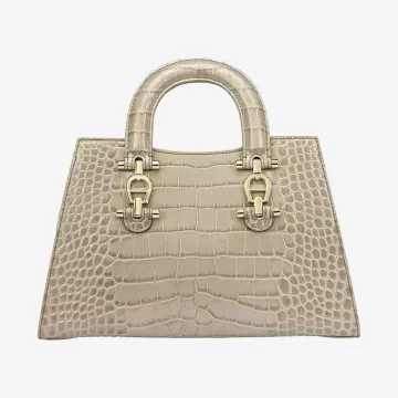 Aigner Daisy Reed Green Handbag — view 1