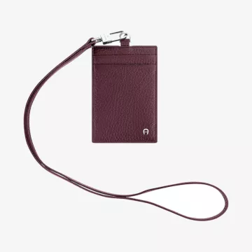 Aigner حاملة بطاقات بايسكز