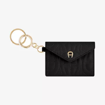 Aigner ميدالية ديادورا — عرض 1