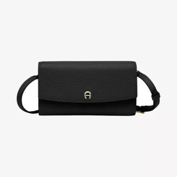 Aigner Farah Wallet On Chain — view 1