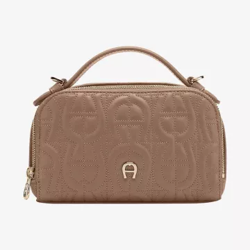 Aigner Diadora Pouch