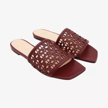 Aigner حذاء لوكو مفتوح — عرض 1